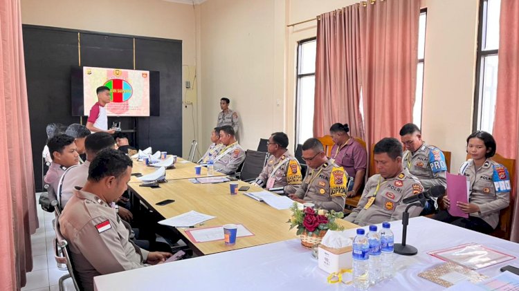 UPAYA MENERTIBKAN LALU LINTAS POLRES SUMBA BARAT DAYA GELAR LATPRA OPS ZEBRA TURANGGA 2025