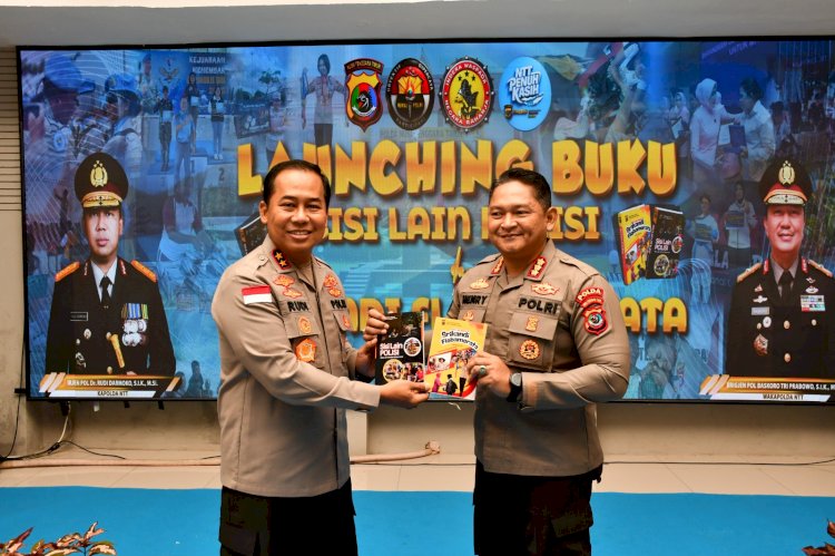 Inspirasi dari NTT: Irjen Pol Dr.Rudi Darmoko Luncurkan Buku Sisi Lain Polisi dan Srikandi Flobamorata
