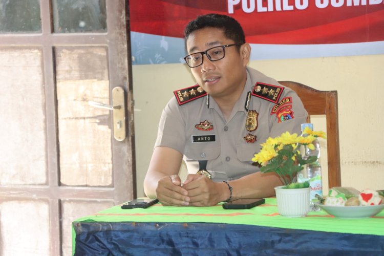 PENEKANAN KAPOLRES SUMBA BARAT DAYA AJUN KOMISARIS BESAR POLISI HARIANTO RANTESALU, S.I.K., M.Si. KEPADA PERSONEL WEWEWA TIMUR TENTANG KEDISIPLINAN