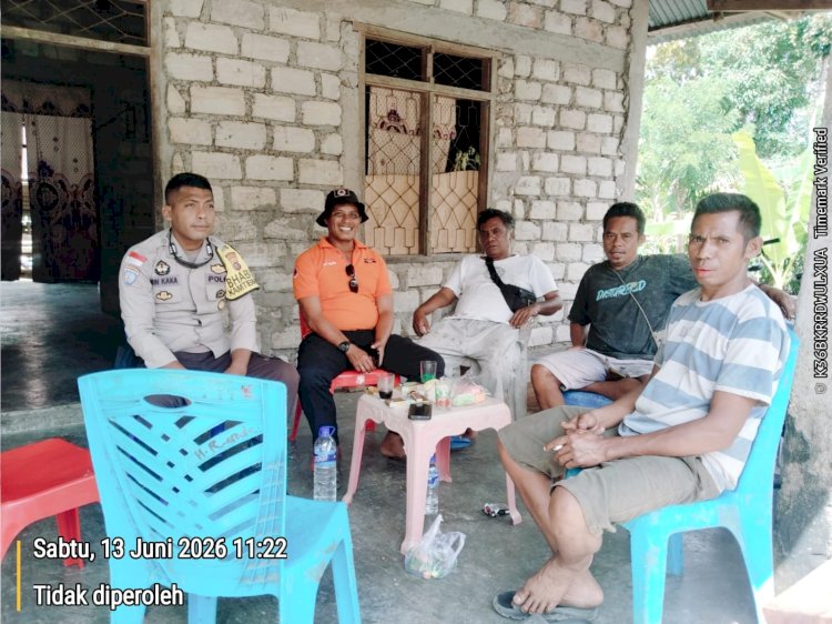 Bhabinkamtibmas Polsek Wewewa Selatan Sambangi Warga Desa Weri Lolo, Sampaikan Pesan Kamtibmas