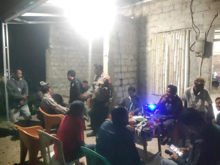 Patroli Cipta Kondisi Polsek Wewewa Barat Sasar Objek Vital dan Titik Keramaian, Wujudkan Situasi Kamtibmas yang Aman dan Kondusif