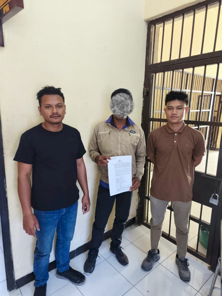 Satreskrim Polres Sumba Barat Daya Lakukan Penahanan Tersangka Kasus Dugaan Pengeroyokan
