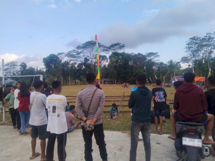 Polsek Wewewa Timur Amankan Turnamen Sepak Bola Mini GKS Jemaat Tanah Kombuka, Berlangsung Aman dan Lancar