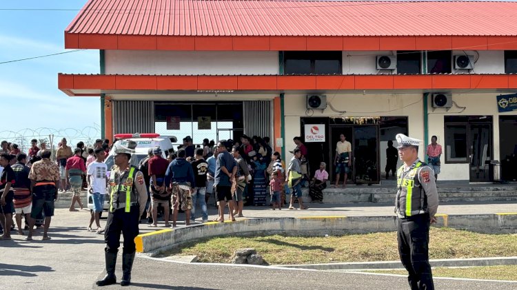 Satlantas Polres Sumba Barat Daya Laksanakan Pengawalan Jenazah Almarhum K. Lere, S.H. Berjalan Aman dan Lancar