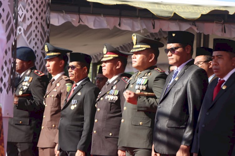 Waka Polres Sumba Barat Daya Hadiri Upacara HUT ke-81 RI di Lapangan Galatama Tambolaka