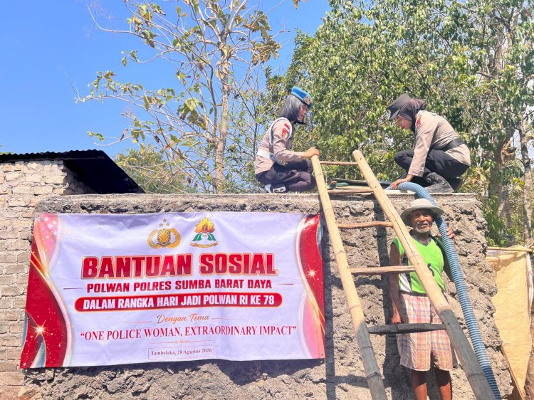 Semarak HUT Polwan ke-78, Polwan Hadir Berbagi Air Bersih untuk Masyarakat Sumba Barat Daya