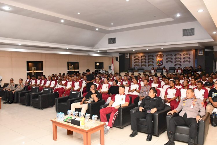 Wujudkan SDM Unggul, Kapolda NTT Inisiasi Terapi Pemulihan Kesehatan Bagi Personel Polda NTT