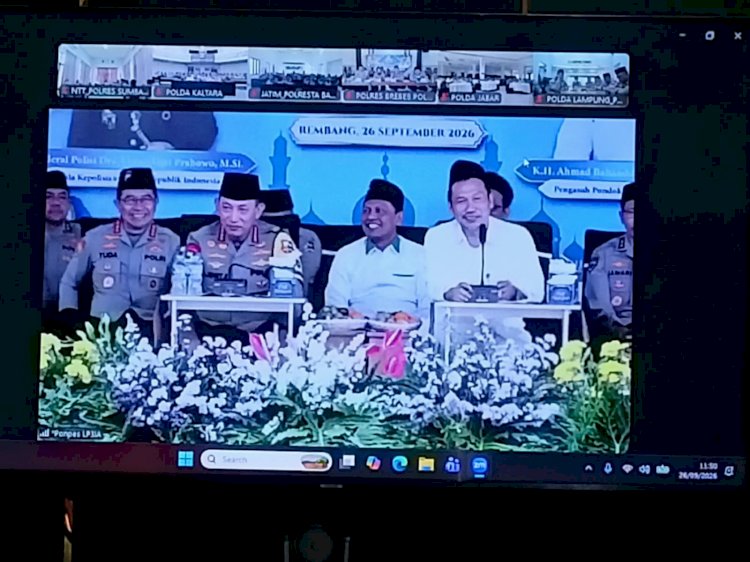Polres Sumba Barat Daya Ikuti Pembinaan Rohani Bersama Kapolri dan Gus Baha Secara Daring